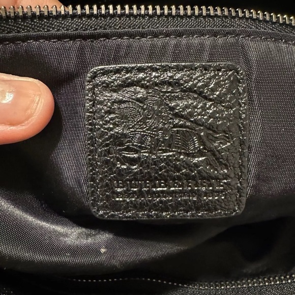 Burberry purse